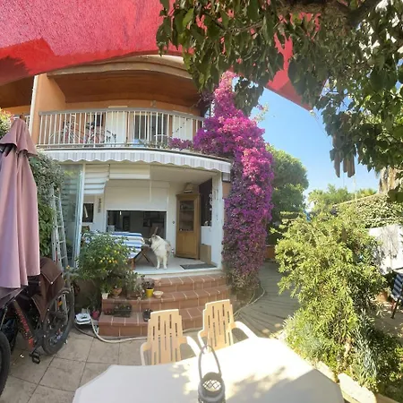 House, Air Conditioning, Garden, Pool Villa Bormes-les-Mimosas